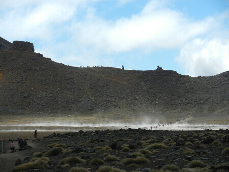 Tongiraro--steaming crater